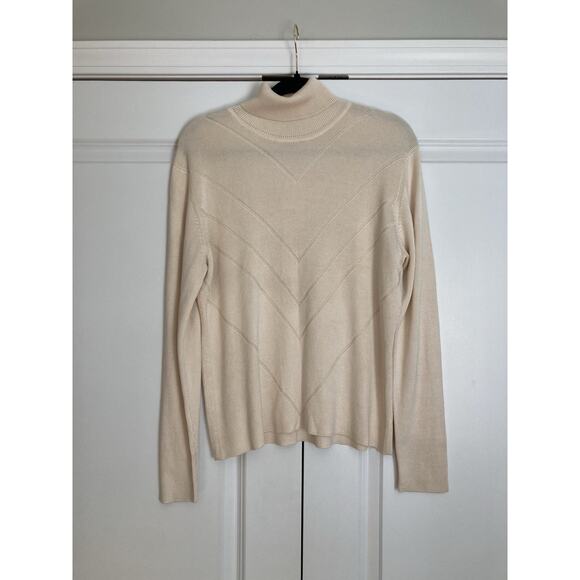 Saks Fifth Avenue Collection Silk Cream Turtle Neck Knit Sweater Womens Large - Picture 1 of 8